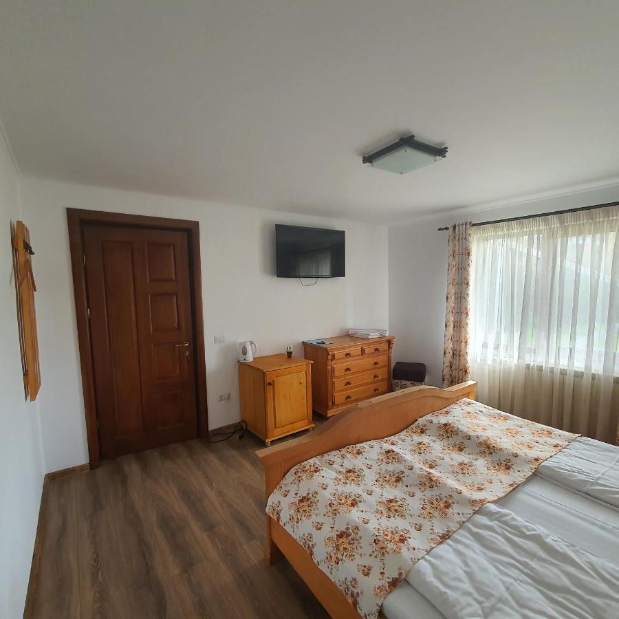 Casa Sofia Apartman Baltatesti Kültér fotó